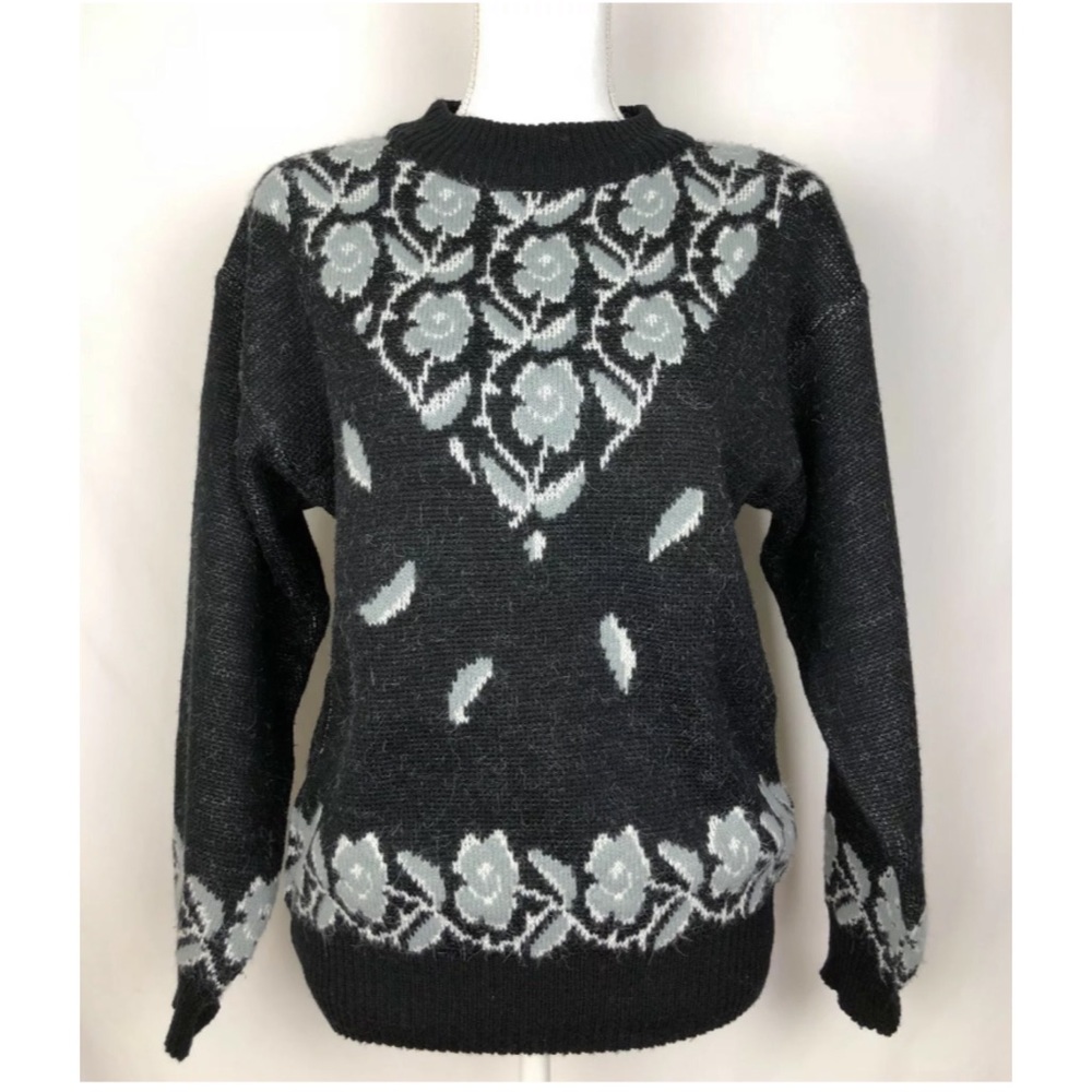 Jade LongSleeve Crew Neckline Floral Black Sweater